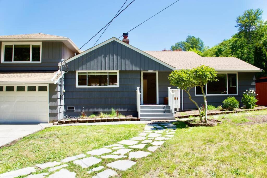 Private Seattle Getaway Home Near Lake Washington! Экстерьер фото