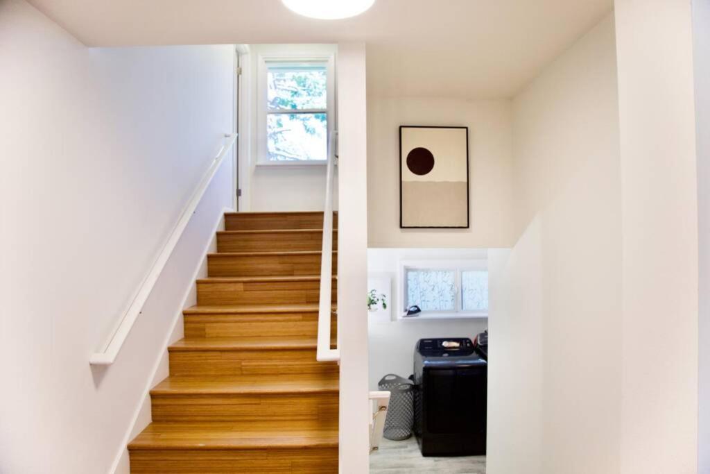 Private Seattle Getaway Home Near Lake Washington! Экстерьер фото